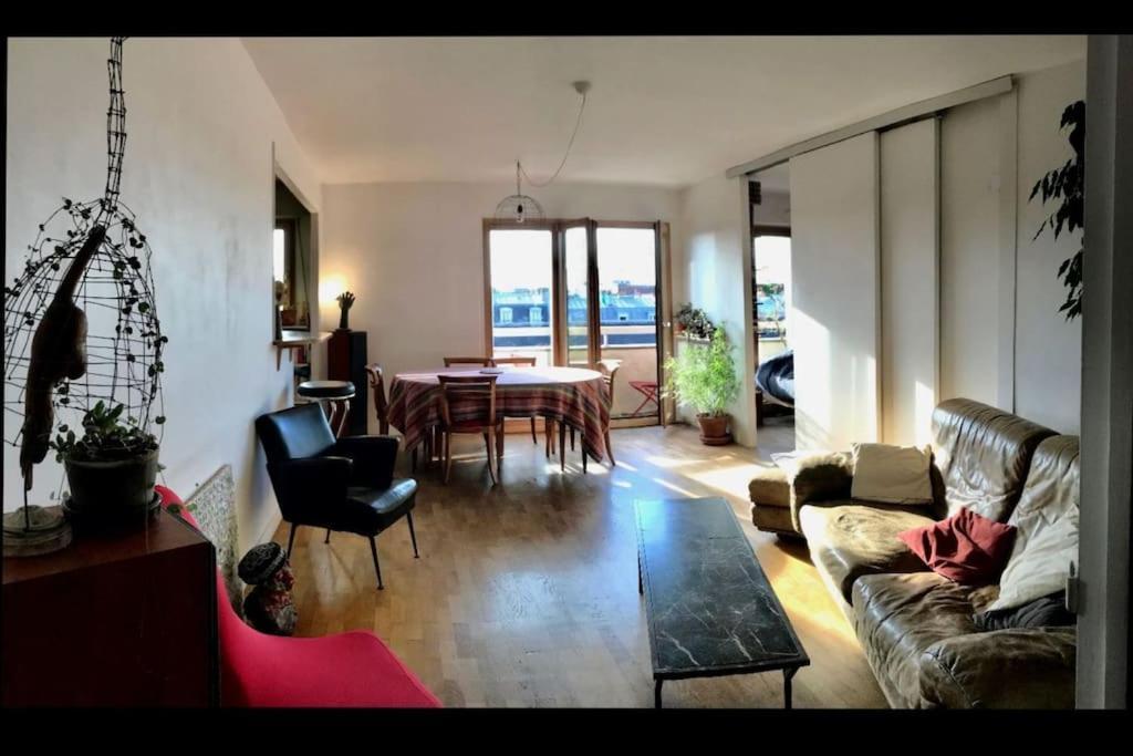 Le Charme De Montmartre A Ciel Ouvert Paris Exterior foto